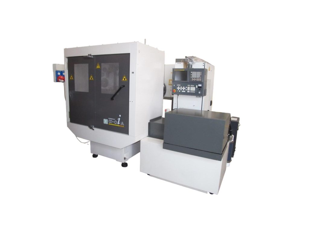 Elettroerosione a Filo FANUC Robocut Alpha-0C